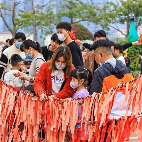 “黑蛋奇缘”：奇幻元素融合下的新文创趋势预测